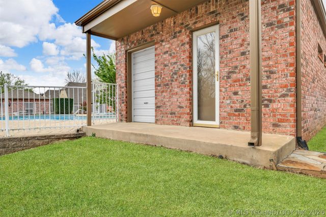 9311 N 139th East Avenue, Owasso, OK 74055