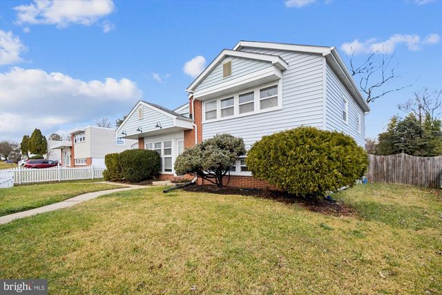 2710 SMITH AVE, Baltimore, MD 21209