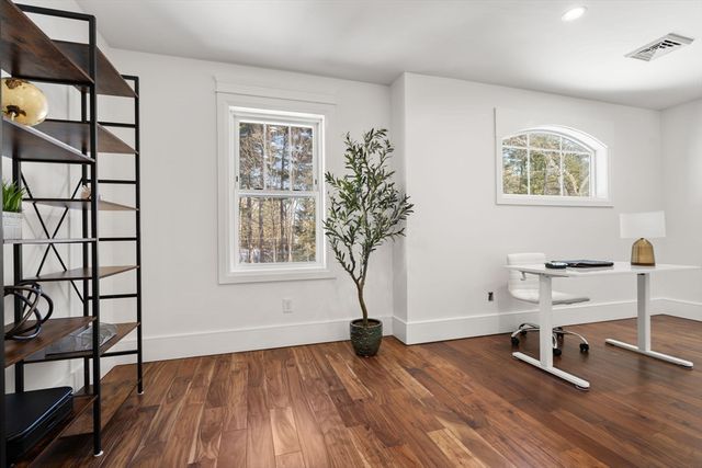 62 Claybrook Road, Dover, MA 02030