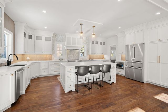 62 Claybrook Road, Dover, MA 02030