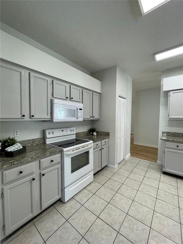 1333 FLAXWOOD AVENUE, Brandon, FL 33511