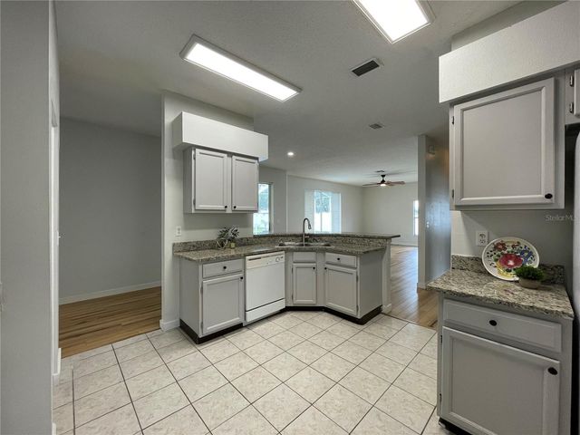 1333 FLAXWOOD AVENUE, Brandon, FL 33511