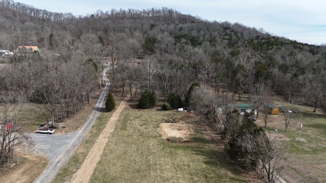 4020 Carter Branch Rd, Hartsville, TN 37074