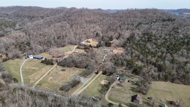 4020 Carter Branch Rd, Hartsville, TN 37074