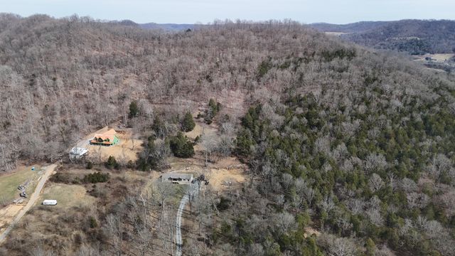 4020 Carter Branch Rd, Hartsville, TN 37074