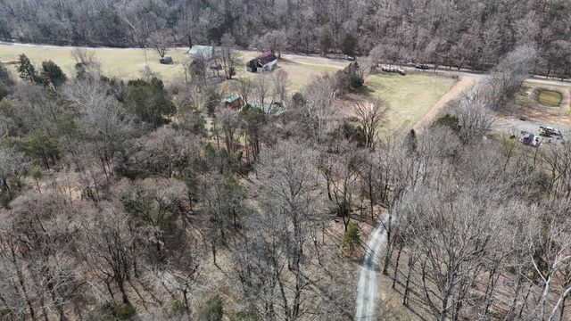 4020 Carter Branch Rd, Hartsville, TN 37074