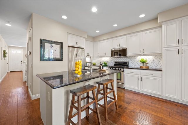 28536 Plymouth Way, Temecula, CA 92591