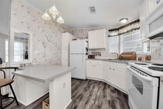 78 RACHEL DRIVE, Tarpon Springs, FL 34689