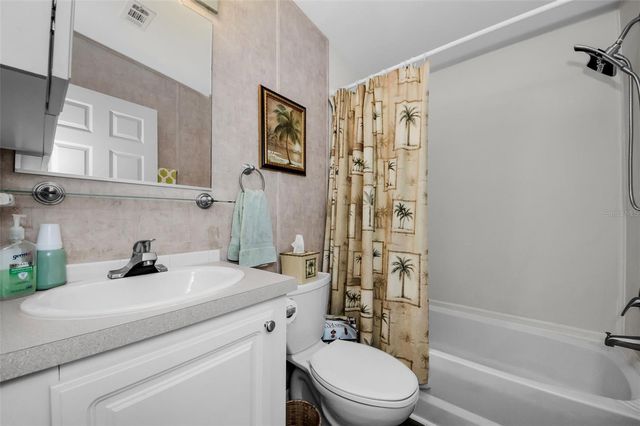 78 RACHEL DRIVE, Tarpon Springs, FL 34689