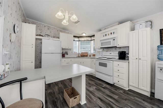 78 RACHEL DRIVE, Tarpon Springs, FL 34689