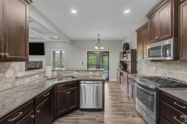 120 Cobblestone Trail, Dallas, GA 30132