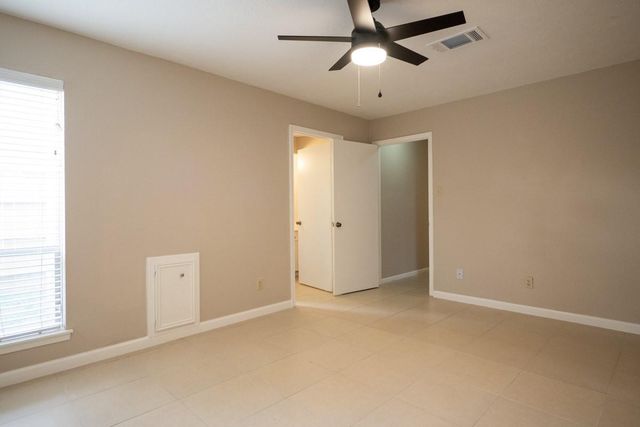 7310 Westbranch Drive, Houston, TX 77072