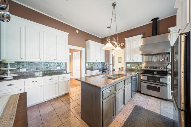 131 NW Pine Street, Salley, SC 29137
