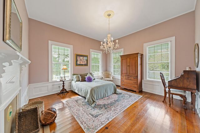 131 NW Pine Street, Salley, SC 29137