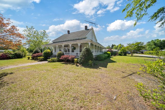 131 NW Pine Street, Salley, SC 29137