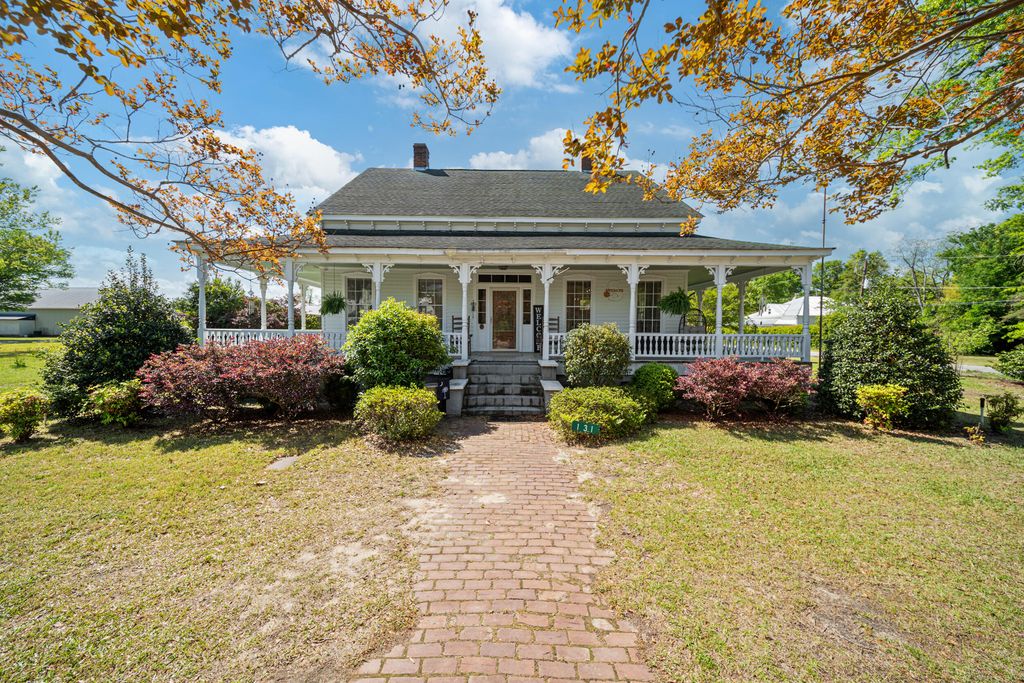 131 NW Pine Street, Salley, SC 29137