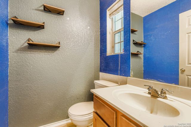 2331 Rosillos Peak, San Antonio, TX 78245