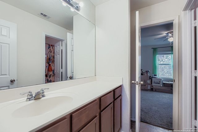 2331 Rosillos Peak, San Antonio, TX 78245