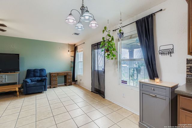 2331 Rosillos Peak, San Antonio, TX 78245