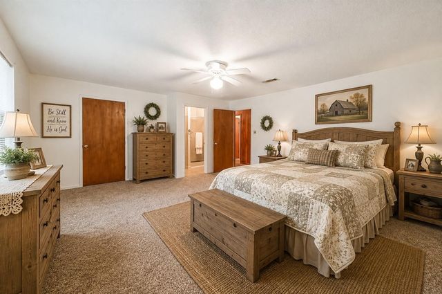 512 County Road 2550, Cleveland, TX 77327