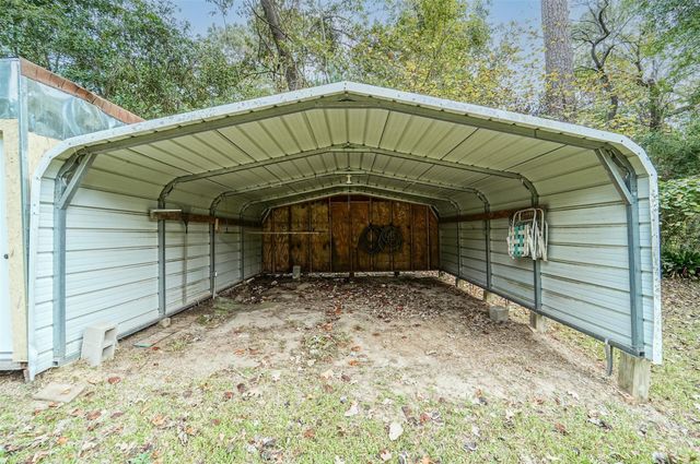 512 County Road 2550, Cleveland, TX 77327