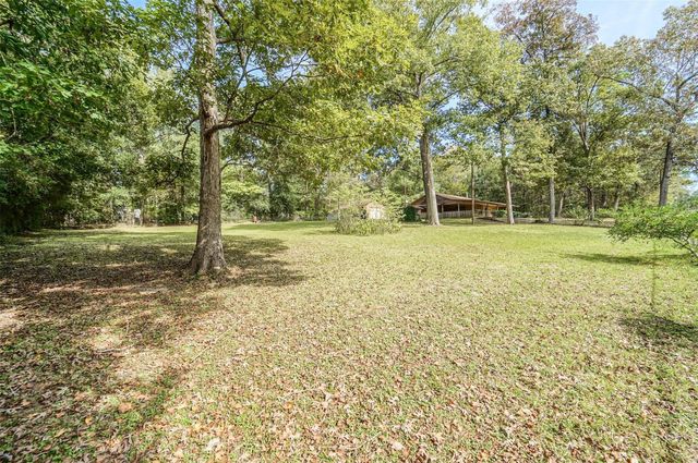 512 County Road 2550, Cleveland, TX 77327