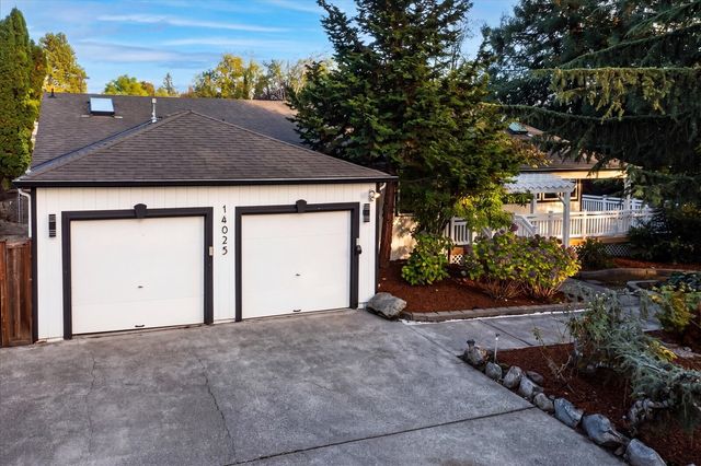 14025 SE 197th Place, Renton, WA 98058