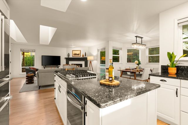 14025 SE 197th Place, Renton, WA 98058