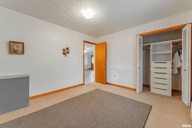 320 E JASPER Street, Mt Pulaski, IL 62548