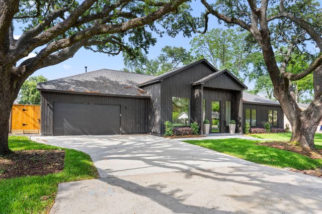 9142 Rangely Drive, Houston, TX 77055