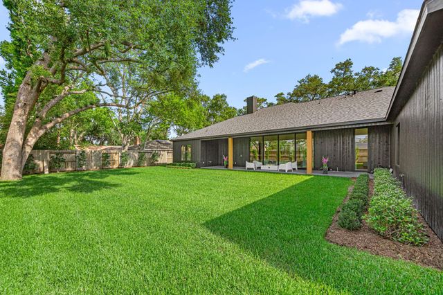 9142 Rangely Drive, Houston, TX 77055