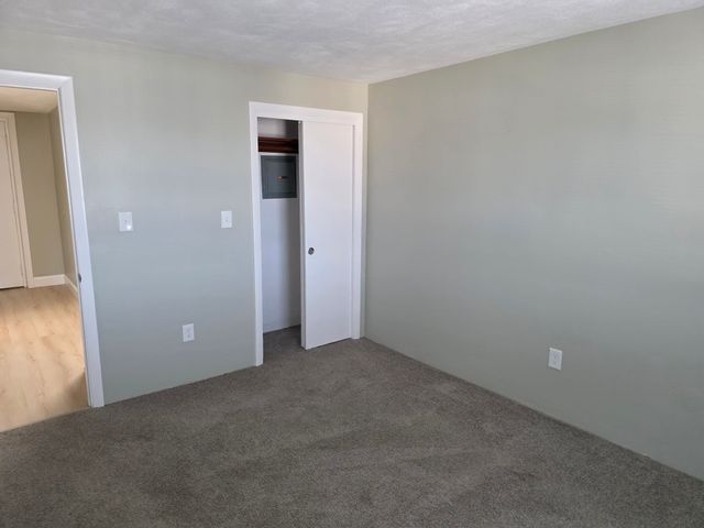 36 Crescent St 17, Wakefield, MA 01880