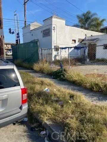 9200 Firth, Los Angeles, CA 90002