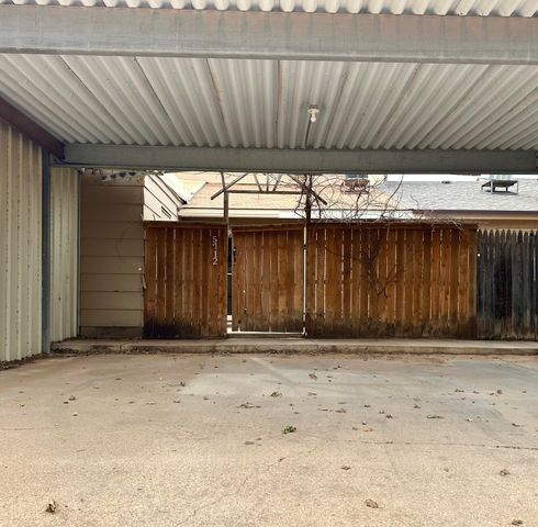 5712 38th Street, Lubbock, TX 79407