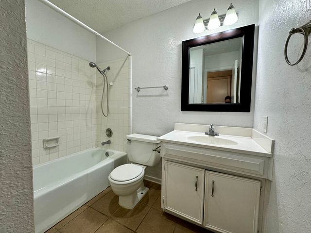 5712 38th Street, Lubbock, TX 79407