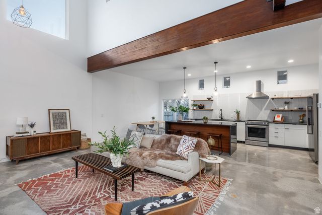 506 S 800 E, Salt Lake City, UT 84102