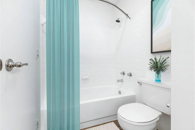 17900 NE 31st Court 3201, Aventura, FL 33160