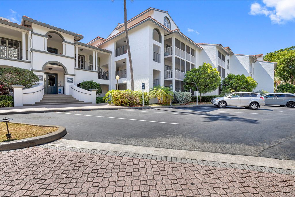 17900 NE 31st Court 3201, Aventura, FL 33160