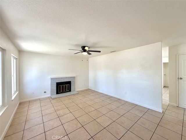 1334 Jeffrey Way, San Bernardino, CA 92407