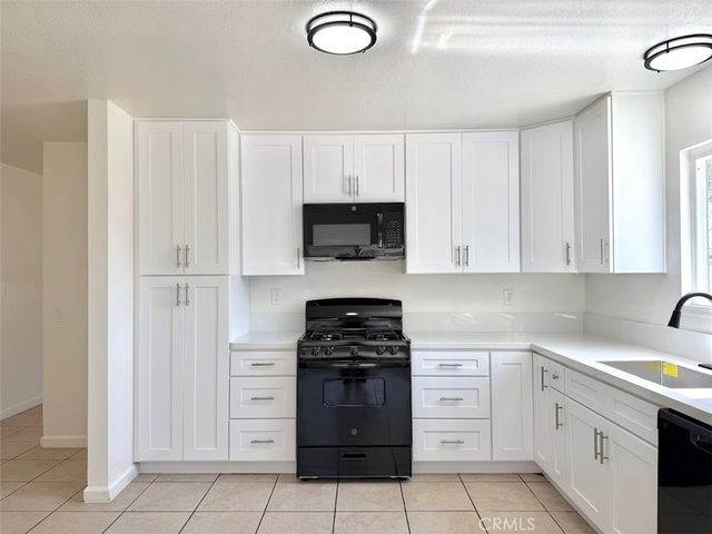 1334 Jeffrey Way, San Bernardino, CA 92407