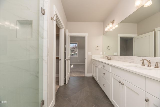 4270 SW 43rd Street, Redmond, OR 97756