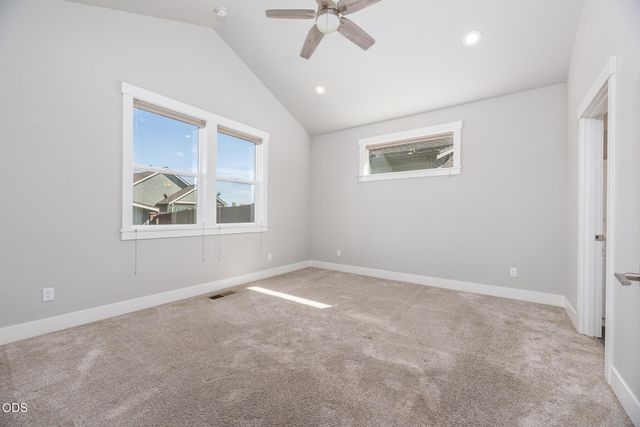 4270 SW 43rd Street, Redmond, OR 97756