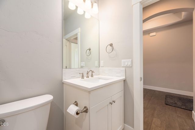 4270 SW 43rd Street, Redmond, OR 97756