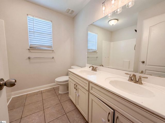 301 Cypresshill Court, Simpsonville, SC 29681
