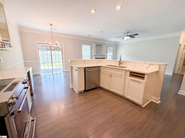 301 Cypresshill Court, Simpsonville, SC 29681
