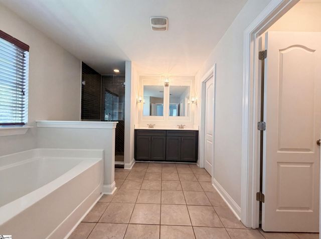 301 Cypresshill Court, Simpsonville, SC 29681