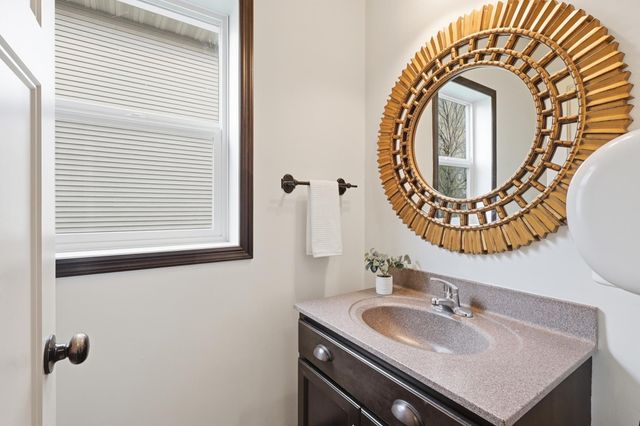 21340 Hytrail Circle, Lakeville, MN 55044