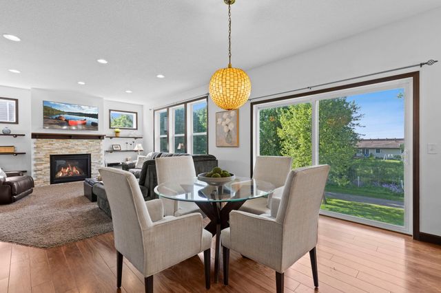 21340 Hytrail Circle, Lakeville, MN 55044