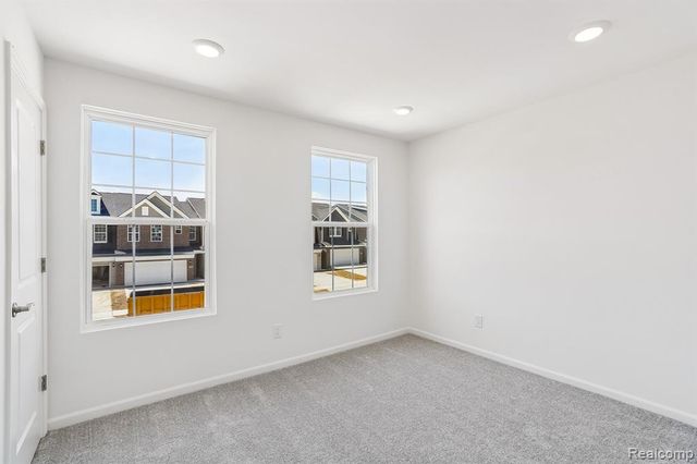 4048 Nottingham Circle, Clarkston, MI 48346