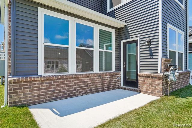4048 Nottingham Circle, Clarkston, MI 48346